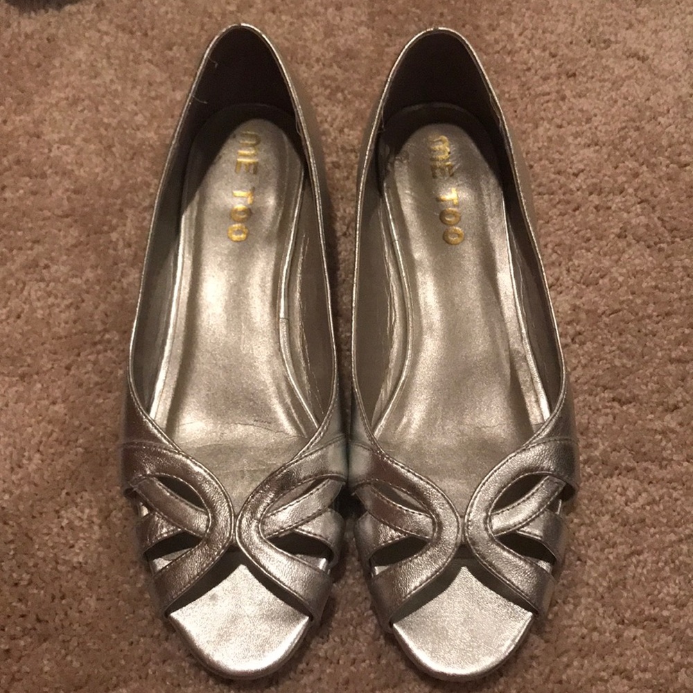 Silver dress shoes